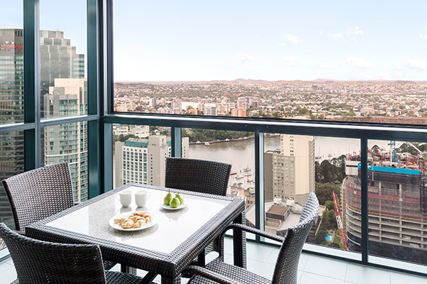 Brisbane Hotels City By Oaks And Resorts Oaks Charlotte Towers