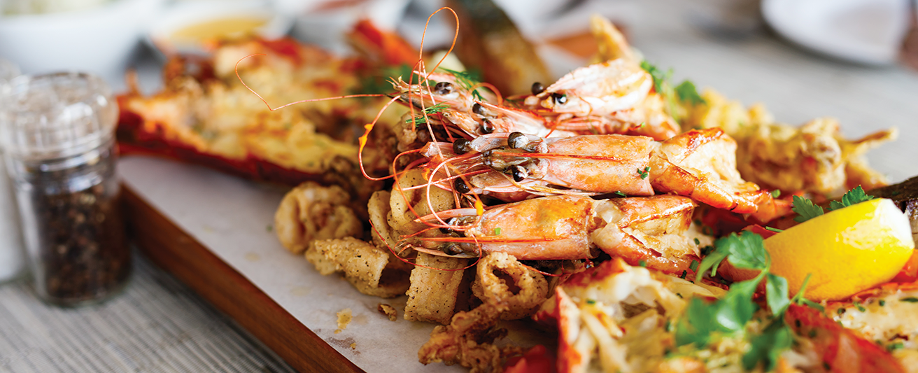 Gladstone Restaurants Oak and Vine at Oaks Gladstone Grand Hotel