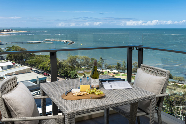 Redcliffe Holiday Apartments Apartments At Oaks Redcliffe Mon Komo Suites
