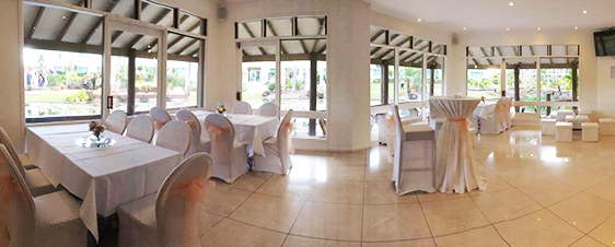 Wedding Venues Sunshine Coast Weddings At Oaks Oasis Resort Reflections Restaurant