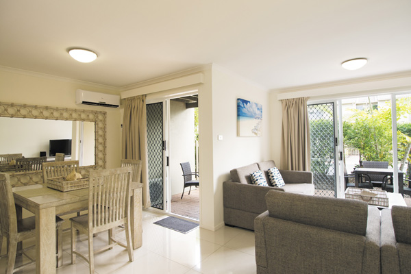 Oaks Oasis Resort Official Website Caloundra Resort