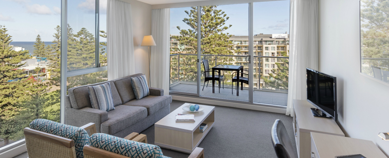 Oaks Plaza Pier Official site Hotels Glenelg