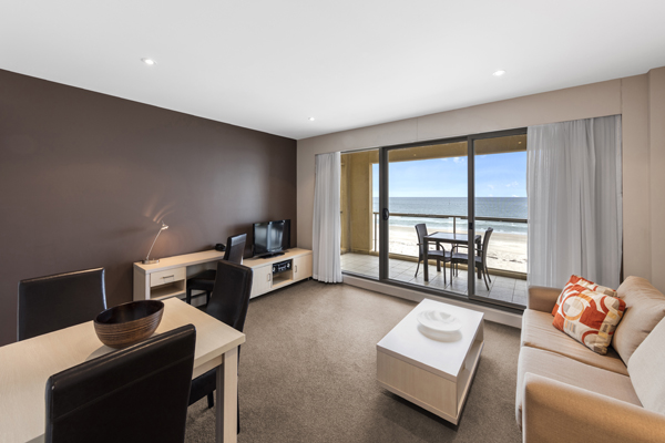 apartment living room pictures black bedroom ocean view apartment oaks plaza pier hotels glenelg official website apartment living room pictures black bedroom ocean view apartment oaks plaza pier hotels glenelg official website
