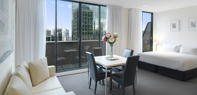 Oaks On Collins Hotel Melbourne Cbd Official Website Large Hotel Studio Apartment With Private Balcony Couches Wi Fi And Air Con