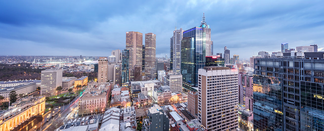 Oaks Melbourne on Lonsdale Suites Official site Serviced