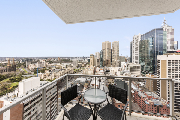 Melbourne Hotel Apartments Rooms At Oaks On Lonsdale Melbourne