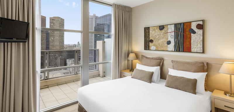 serviced apartments melbourne cbd | oaks on lonsdale official site