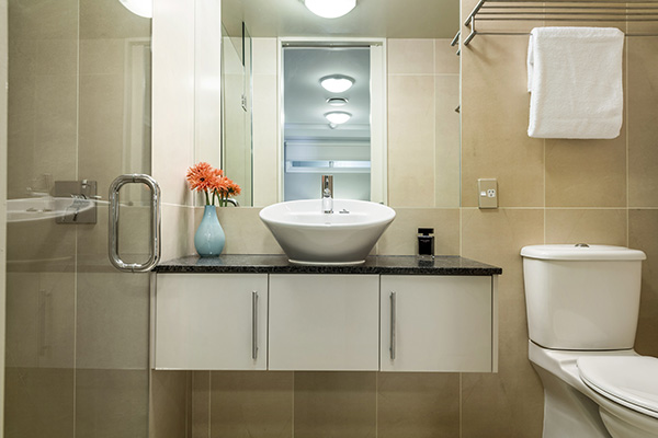 Lakefront Apartments Queenstown Accommodation At Oaks Queenstown Shores Resort