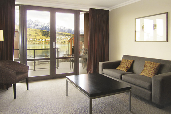 Lakefront Apartments Queenstown Accommodation At Oaks Queenstown
