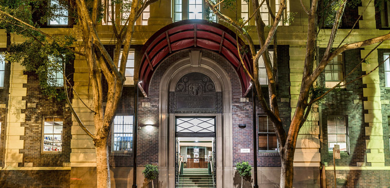 Darling Harbour Hotels | Oaks Goldsbrough Apartments Official Site